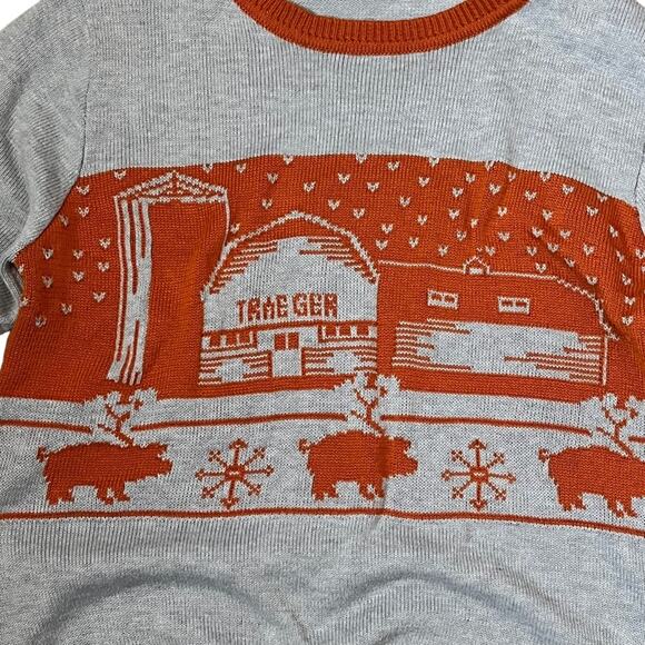 Traeger BBQ Novelty Sweater Mens XXL Orange Grey Farm Barn Pigs Grill Gift Idea - Picture 2 of 8